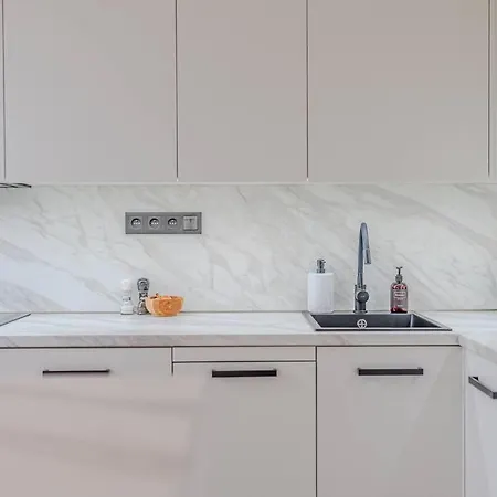 Brand New Luxury With Amazing View Dasice
